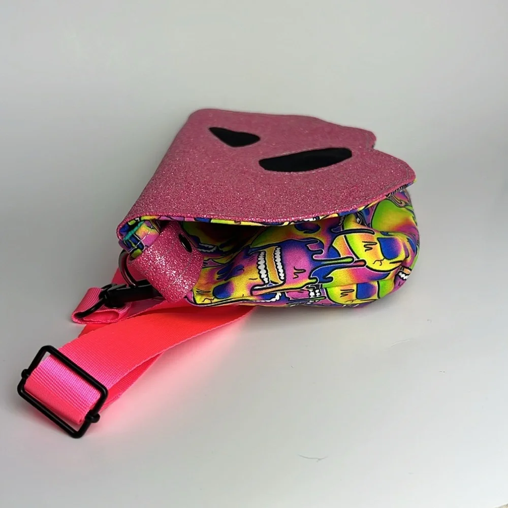 Skull Neon Pink Glitter Drippy Psychedelic Crossbody Bag with Strap - Picture 9 of 12